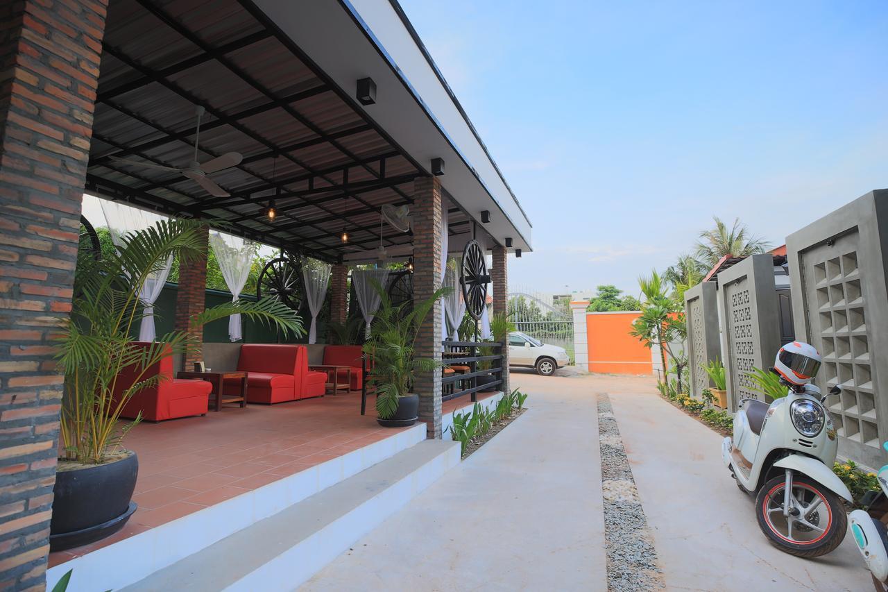 Hotel Sakun Angkor Boutique Siem Reap Esterno foto